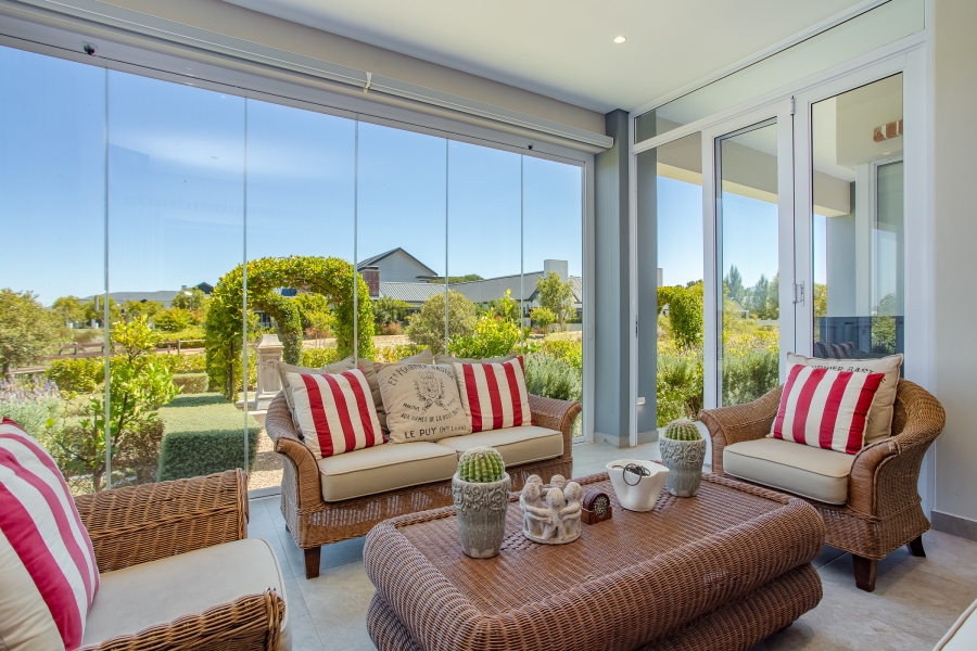 5 Bedroom Property for Sale in Val De Vie Estate Western Cape